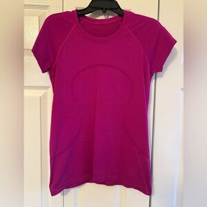 Lululemon Swiftly Tech Short Sleeve 2.0